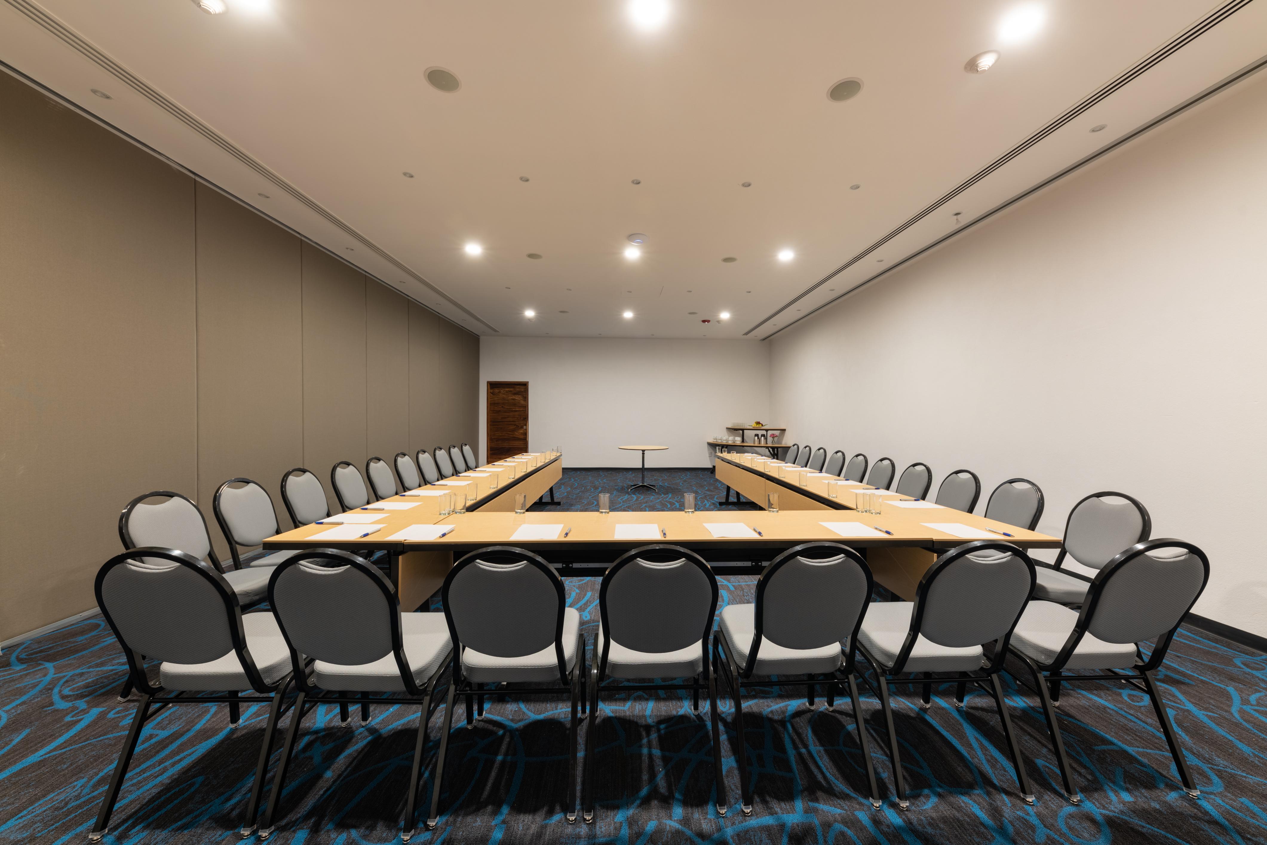 Grand Park Royal Puerto Vallarta Exteriér fotografie Meeting room