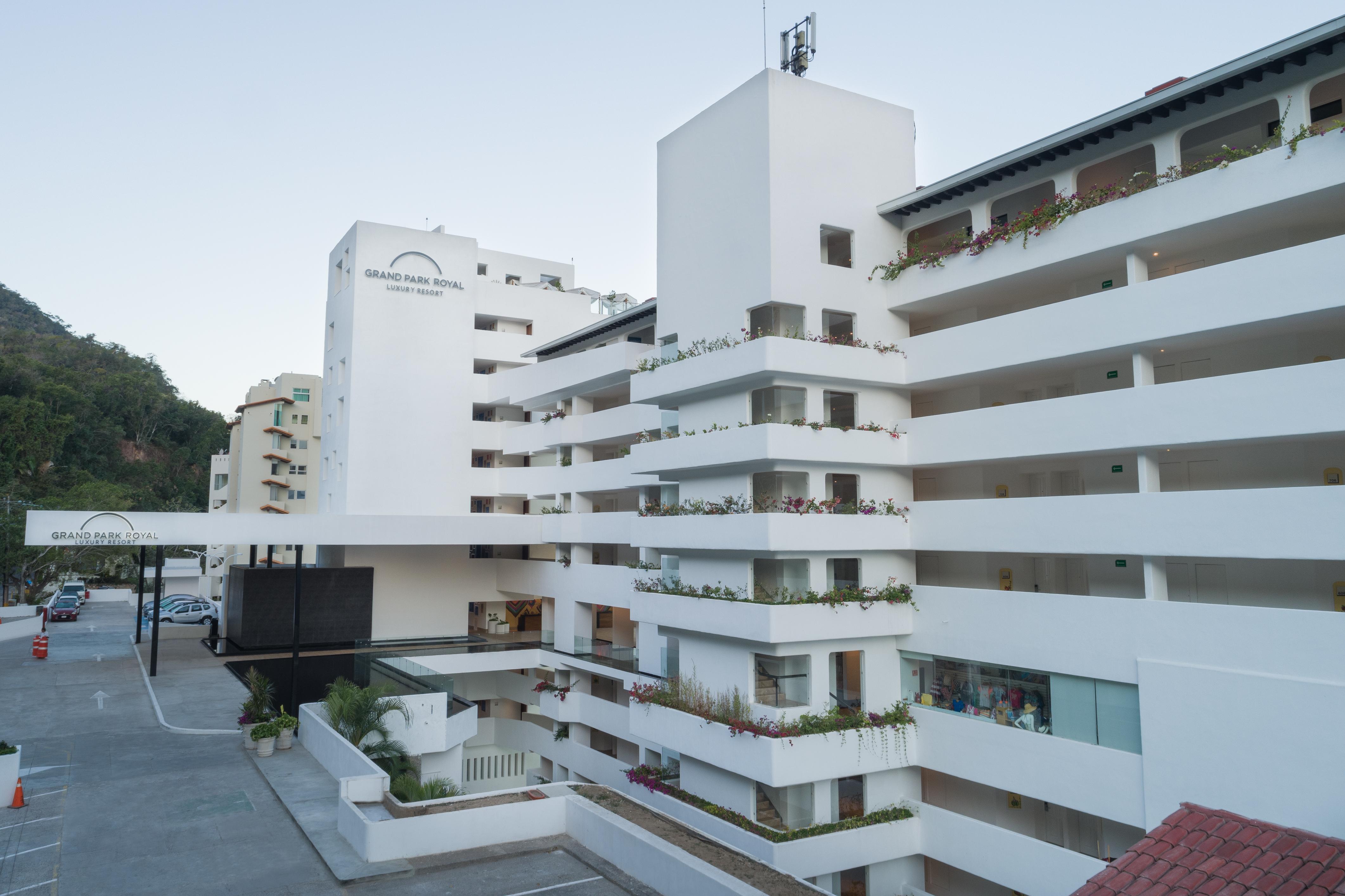 Grand Park Royal Puerto Vallarta Exteriér fotografie Hotel
